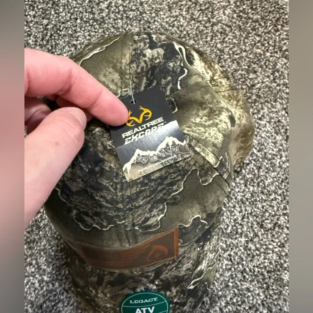 Realtree Excape Legacy ATV NWT baseball cap - with leather-style badge